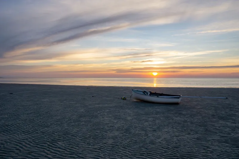 Morning Fog to Golden Hour: How to Build the Ultimate Cape Cod Day